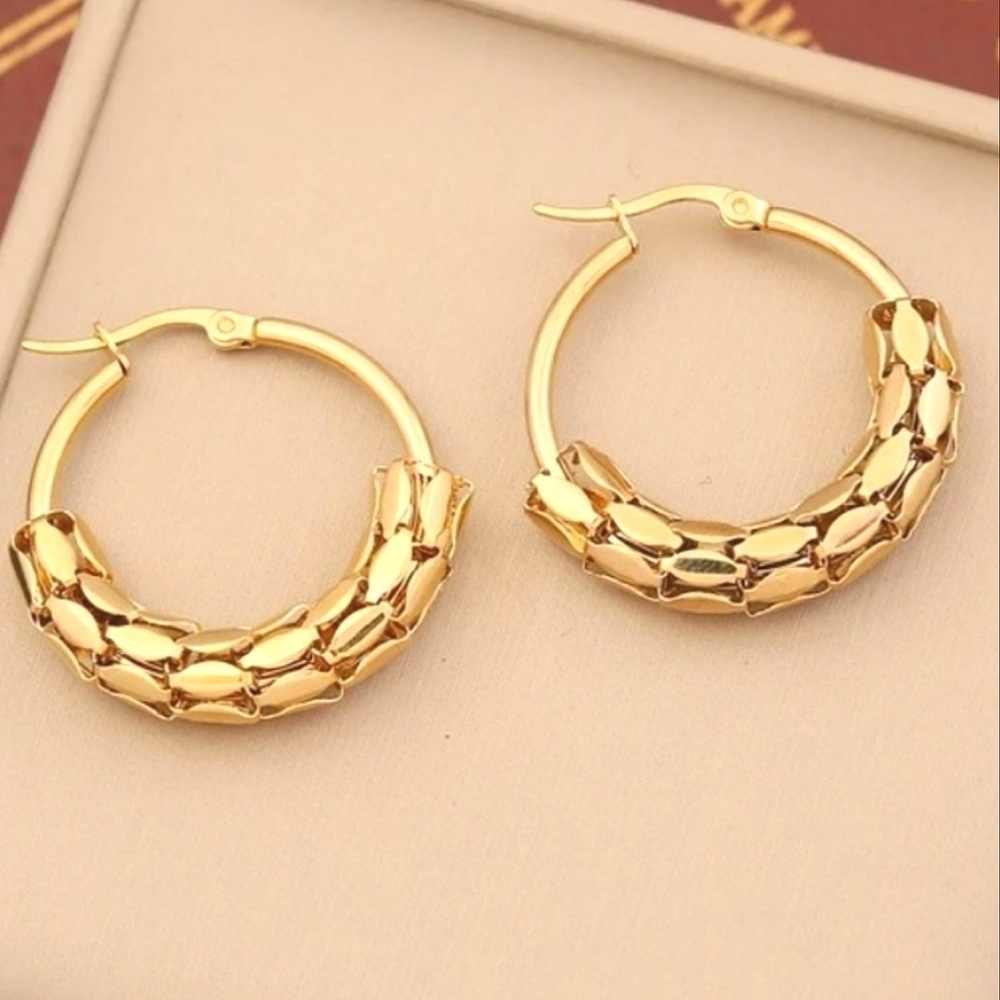 18K GOLD RHOMBUS WEAVE MINI SNAPBACK HOOPS